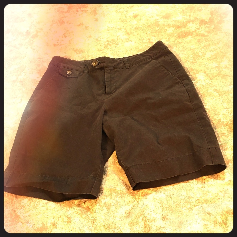 Dockers dark brown Bermuda shorts